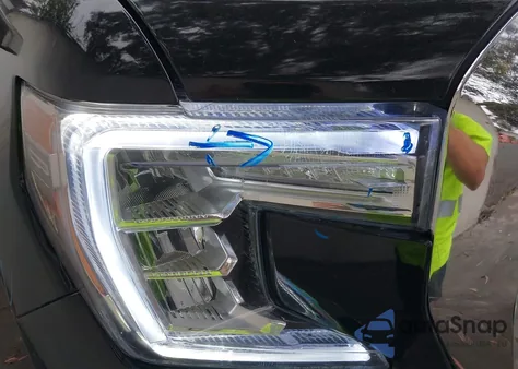 2021 GMC Sierra 1500 4Wd Short Box Denali z USA, uszkodzony, nr VIN 3GTU9FEL2MG483473